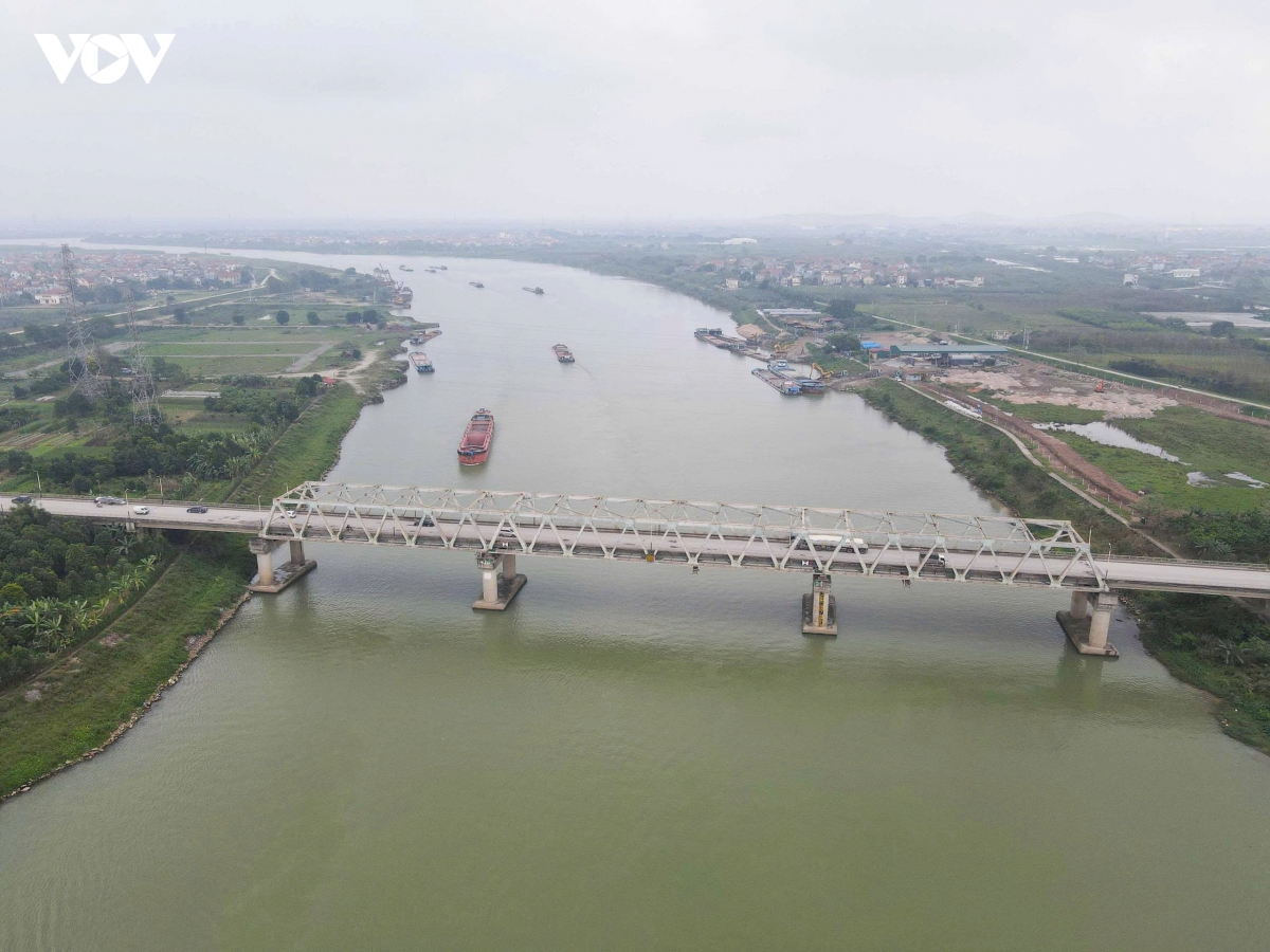 cau ho, bac ninh vua sua xong da xuat hien nhieu o voi, o ga hinh anh 3