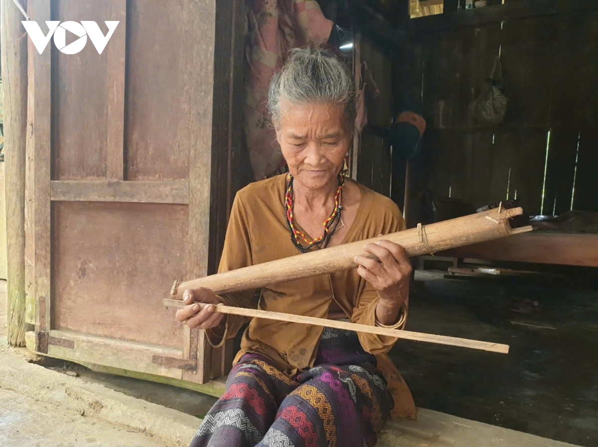 Bảo tồn văn hóa dân tộc Chứt gắn liền phát triển du lịch