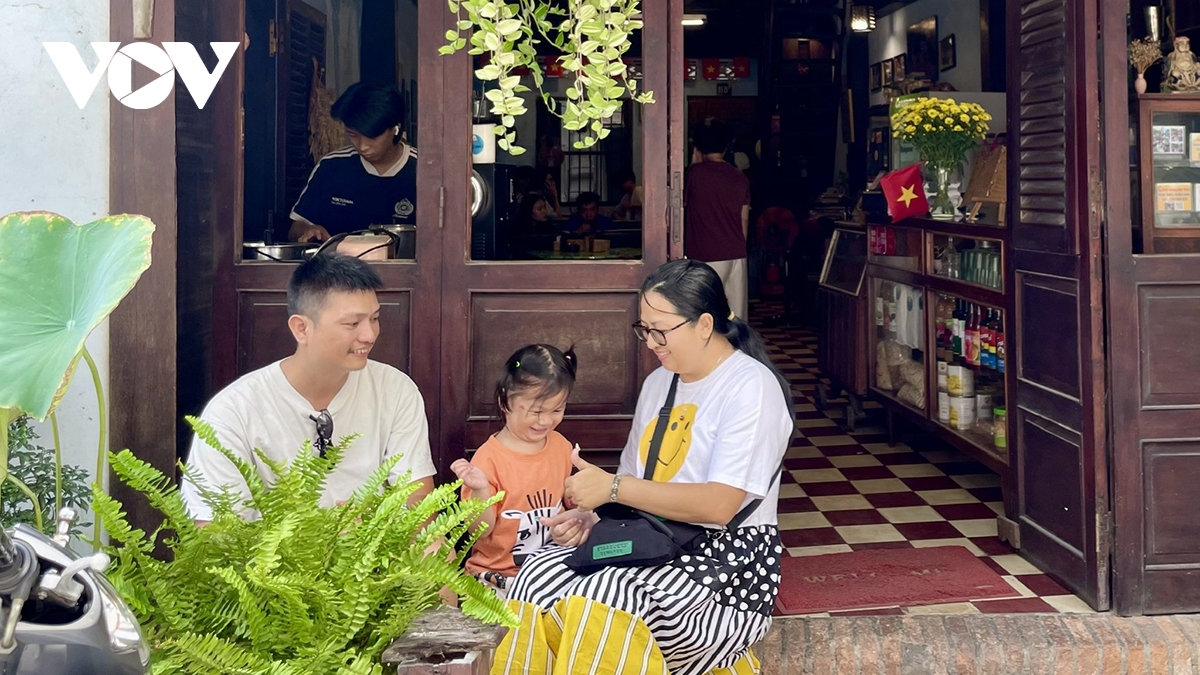 Người dân TP.HCM chọn “hành trình về nguồn” dịp lễ Quốc khánh 2/9