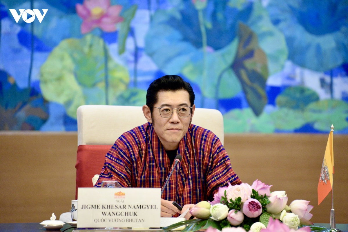 chu tich quoc hoi tran thanh man hoi kien quoc vuong bhutan hinh anh 3