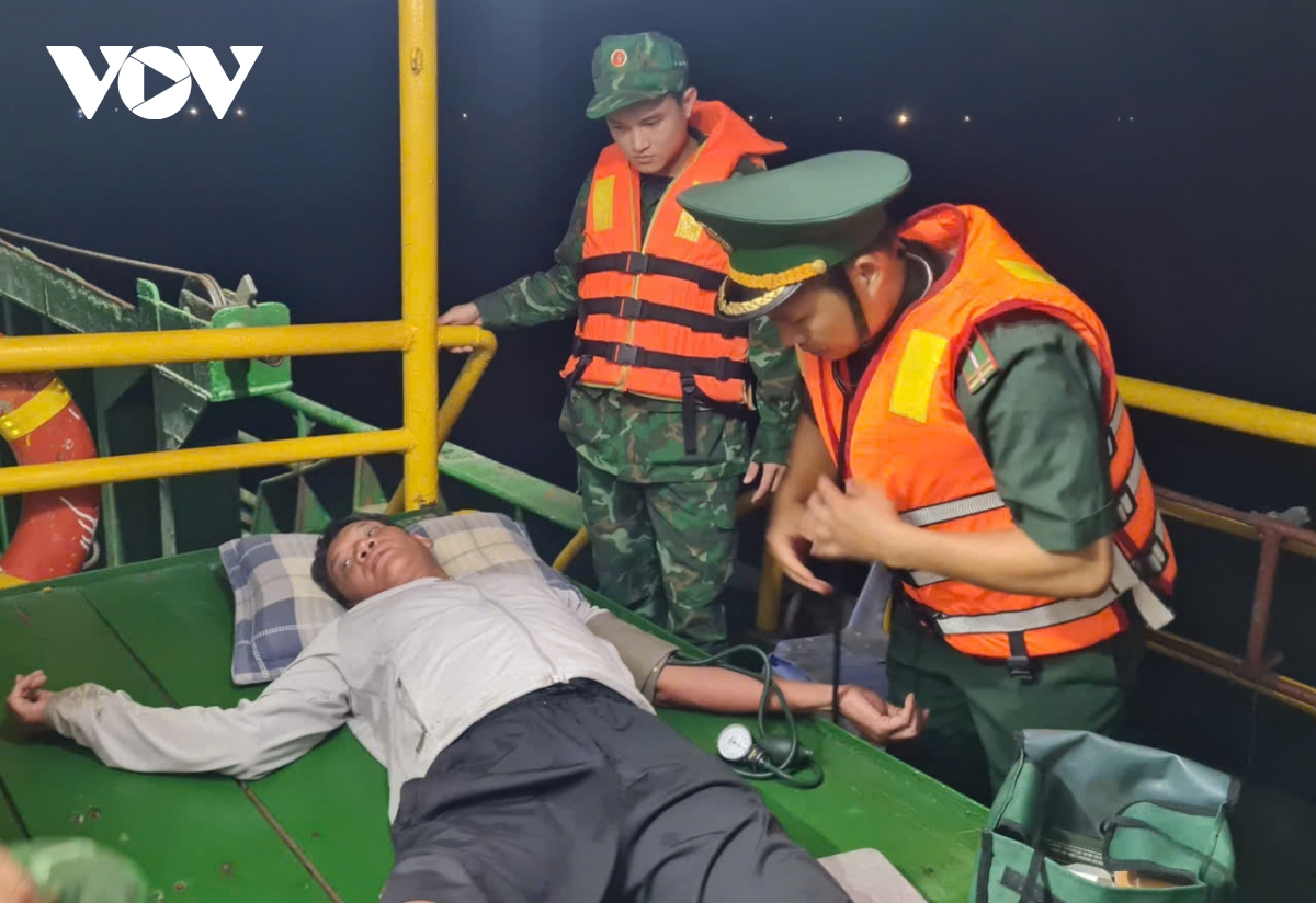 Don bien phong tam quan nam, gia lai kip thoi cuu tro ngu dan gap nan hinh anh 1