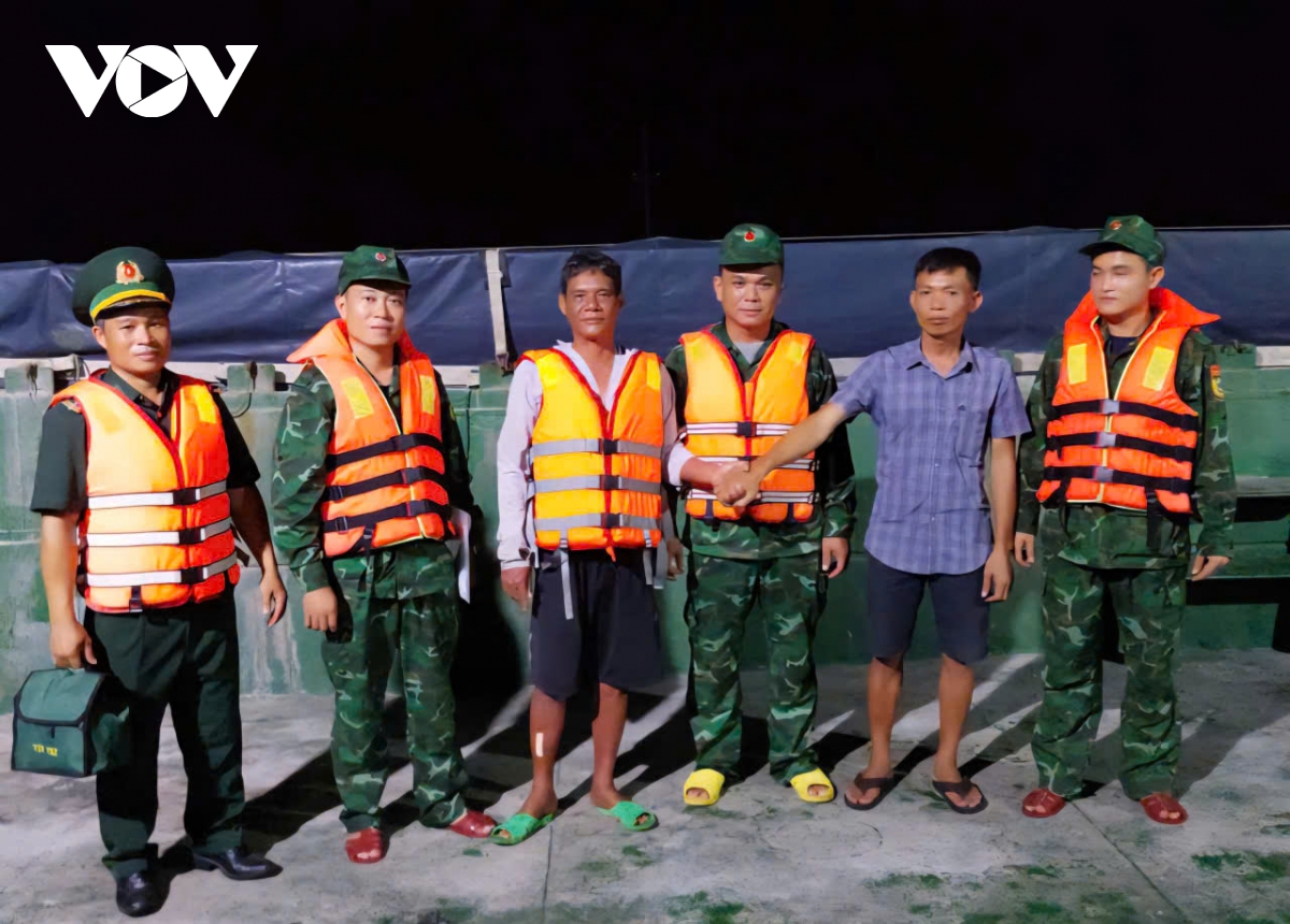 Don bien phong tam quan nam, gia lai kip thoi cuu tro ngu dan gap nan hinh anh 2