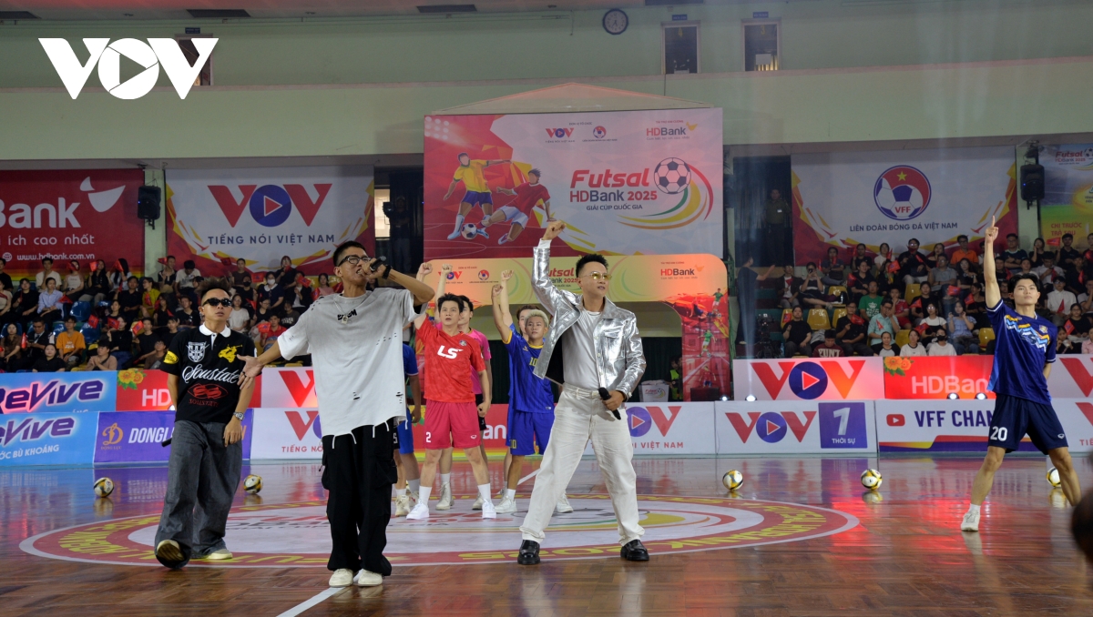 soi dong khai mac giai futsal hdbank cup quoc gia 2025 hinh anh 9