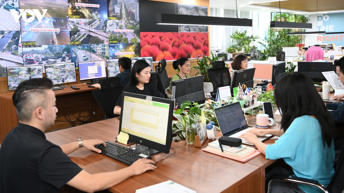vov giao thong - cau chuyen cua khat vong hinh anh 1