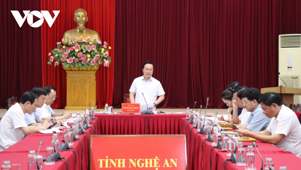 Nghệ An chỉ đạo không tổ chức văn nghệ, tặng quà tại đại hội đảng cấp xã, phường