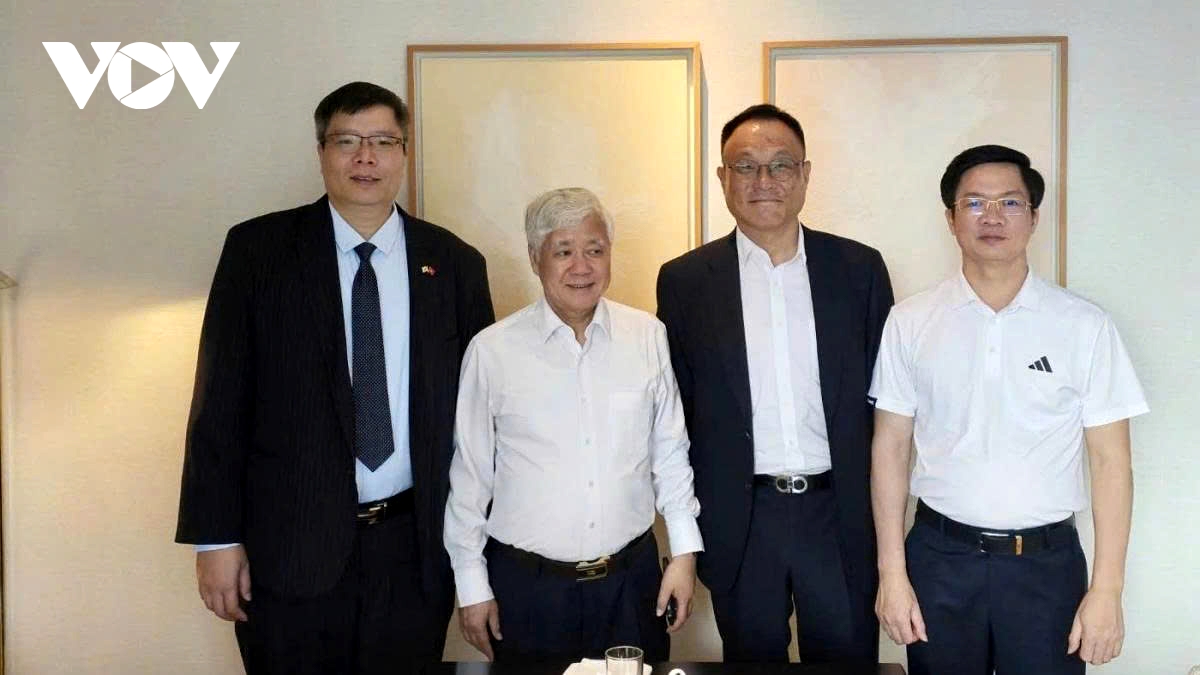 fatherland front leader works with vkbia to promote cooperation with rok picture 1 fatherland front leader works with vkbia to promote cooperation with rok picture 1