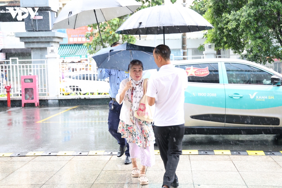 Am ap buoi gap mat tri an the he vang lam bao phat thanh vov tp.hcm hinh anh 3