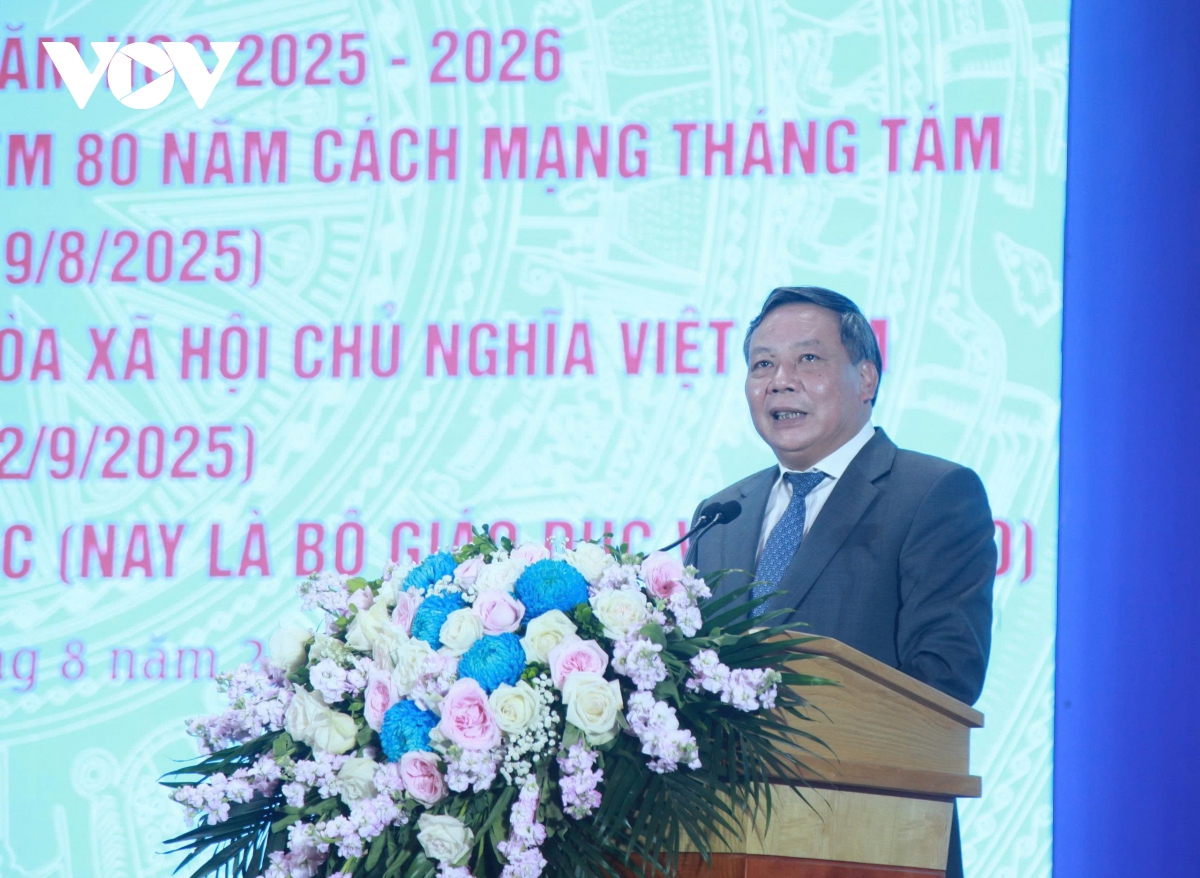 ha noi can som ra soat lai quy hoach mang luoi truong lop hinh anh 2