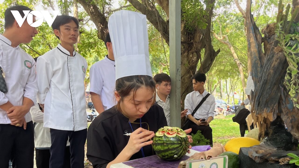 xac nhan ky luc xoi chien phong hat dieu lon nhat viet nam