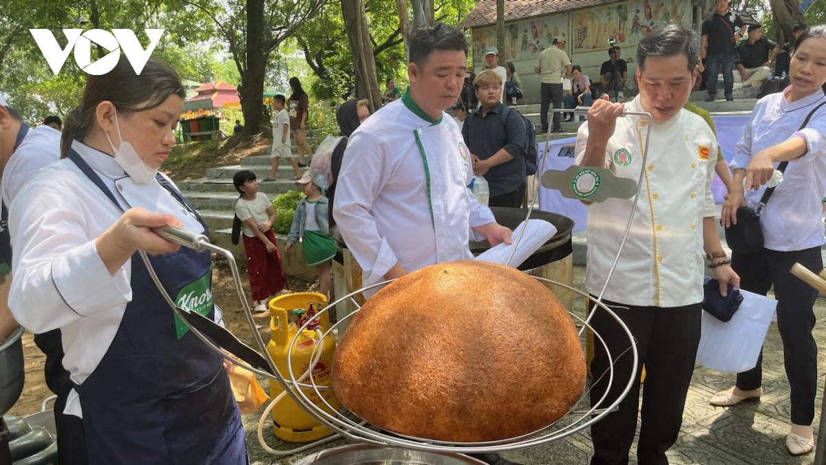 xac nhan ky luc xoi chien phong hat dieu lon nhat viet nam