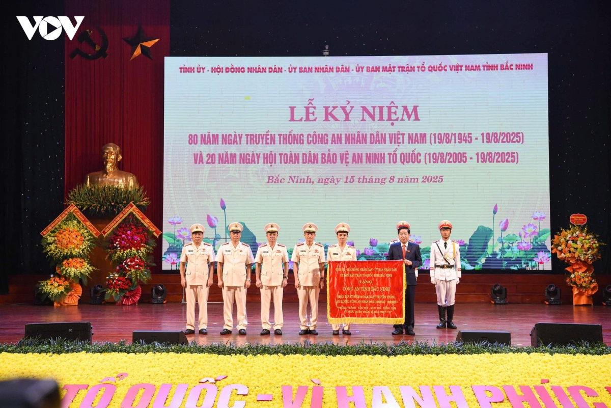 bac ninh ky niem 80 nam ngay truyen thong cong an nhan dan va 20 nam bao ve antq hinh anh 2