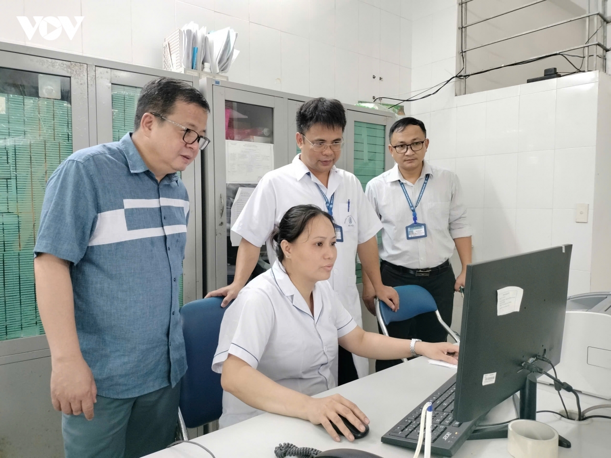 nganh y te ha noi san sang bao ve suc khoe nguoi dan dip quoc khanh hinh anh 1
