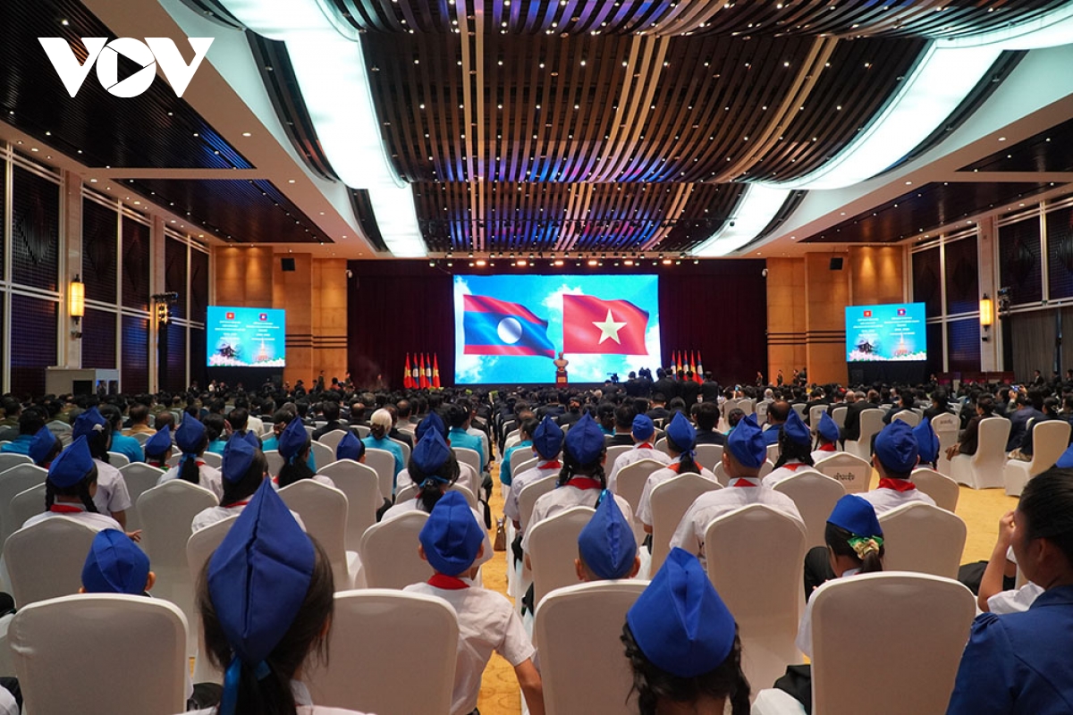 Quang cảnh buổi lễ Quang cảnh buổi lễ