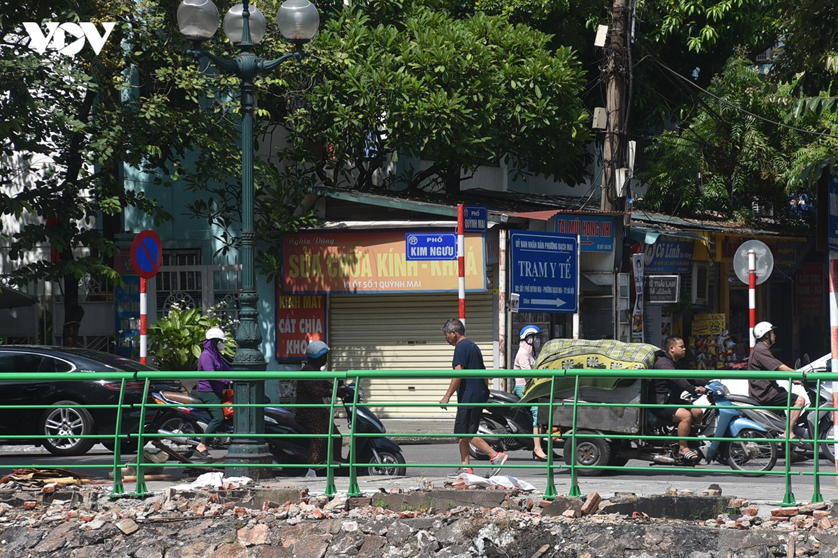 ha noi thay the lan can ri set doc hai bo song kim nguu hinh anh 7