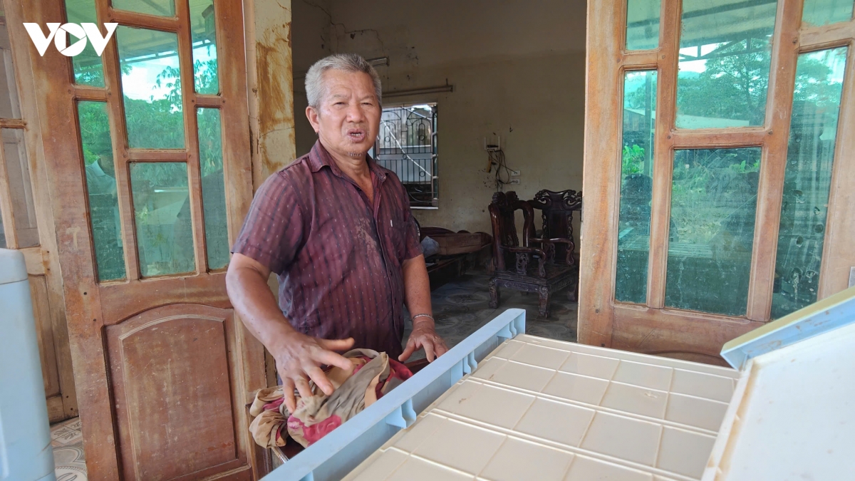 trang tay sau lu du hinh anh 2