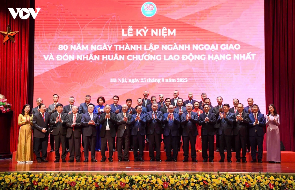 ngoai giao phai thuc su la cho dua tin cay ve tham muu dinh huong chien luoc cua Dang hinh anh 6