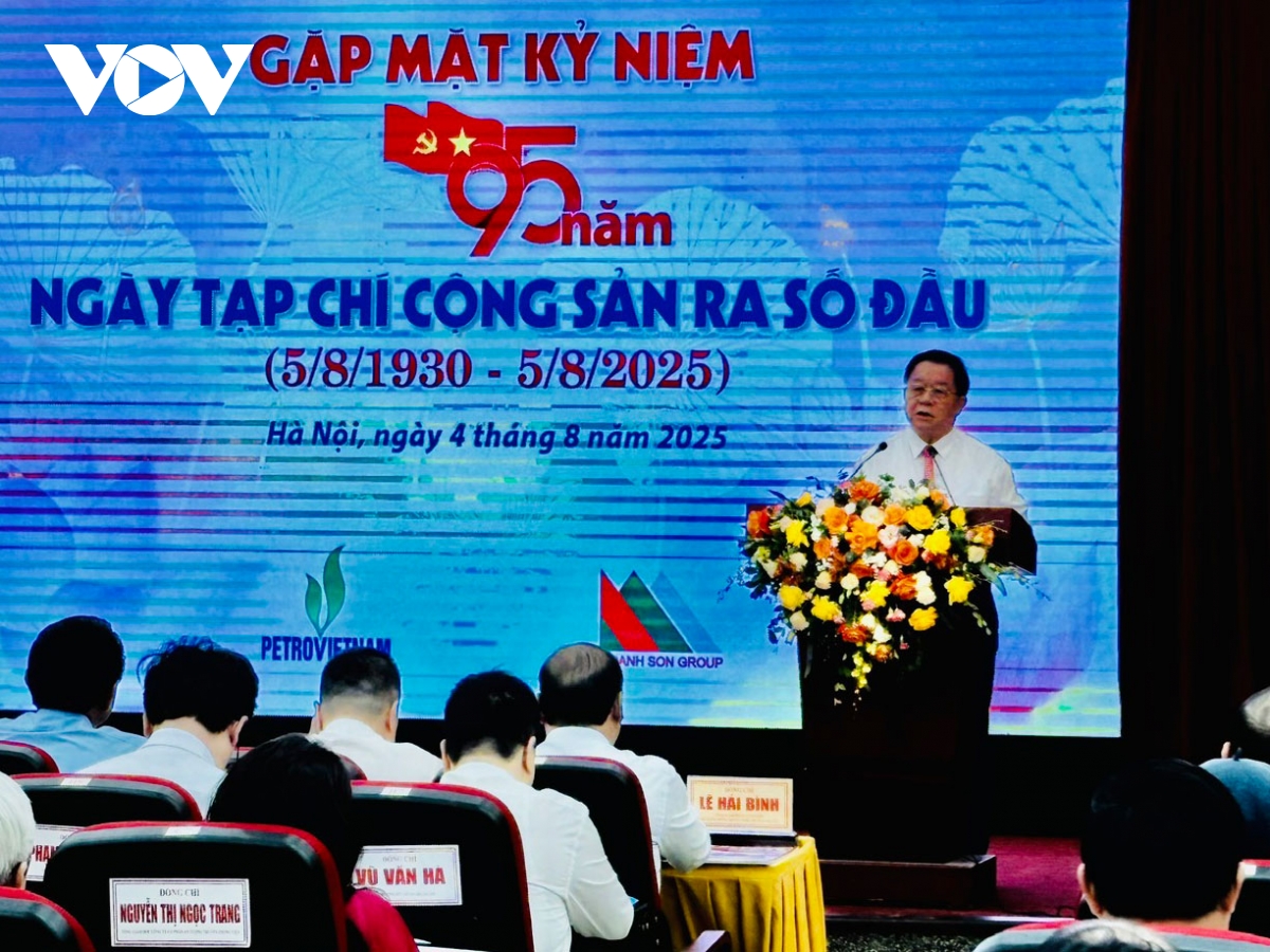 tap chi cong san ngon co ly luan hang dau cua Dang hinh anh 2