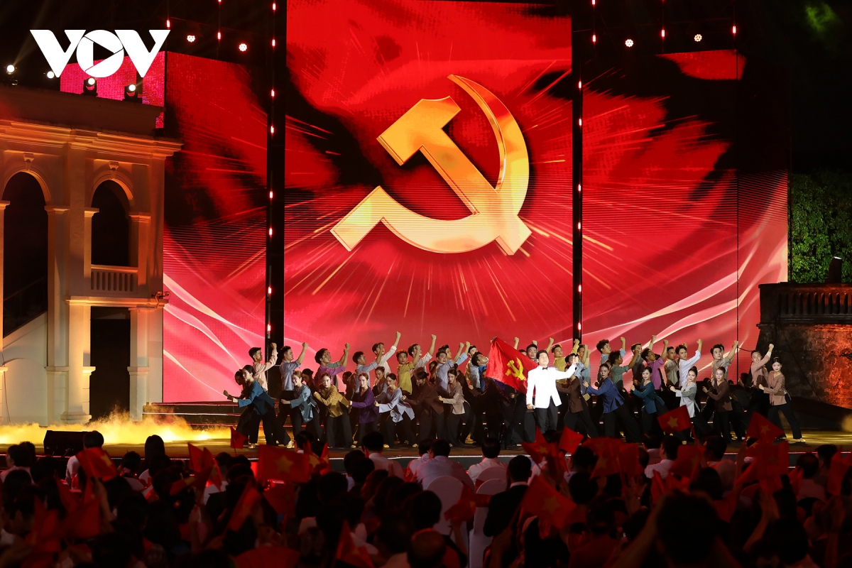 khan gia song lai khi the cach mang qua dem nghe thuat thoi co vang hinh anh 7