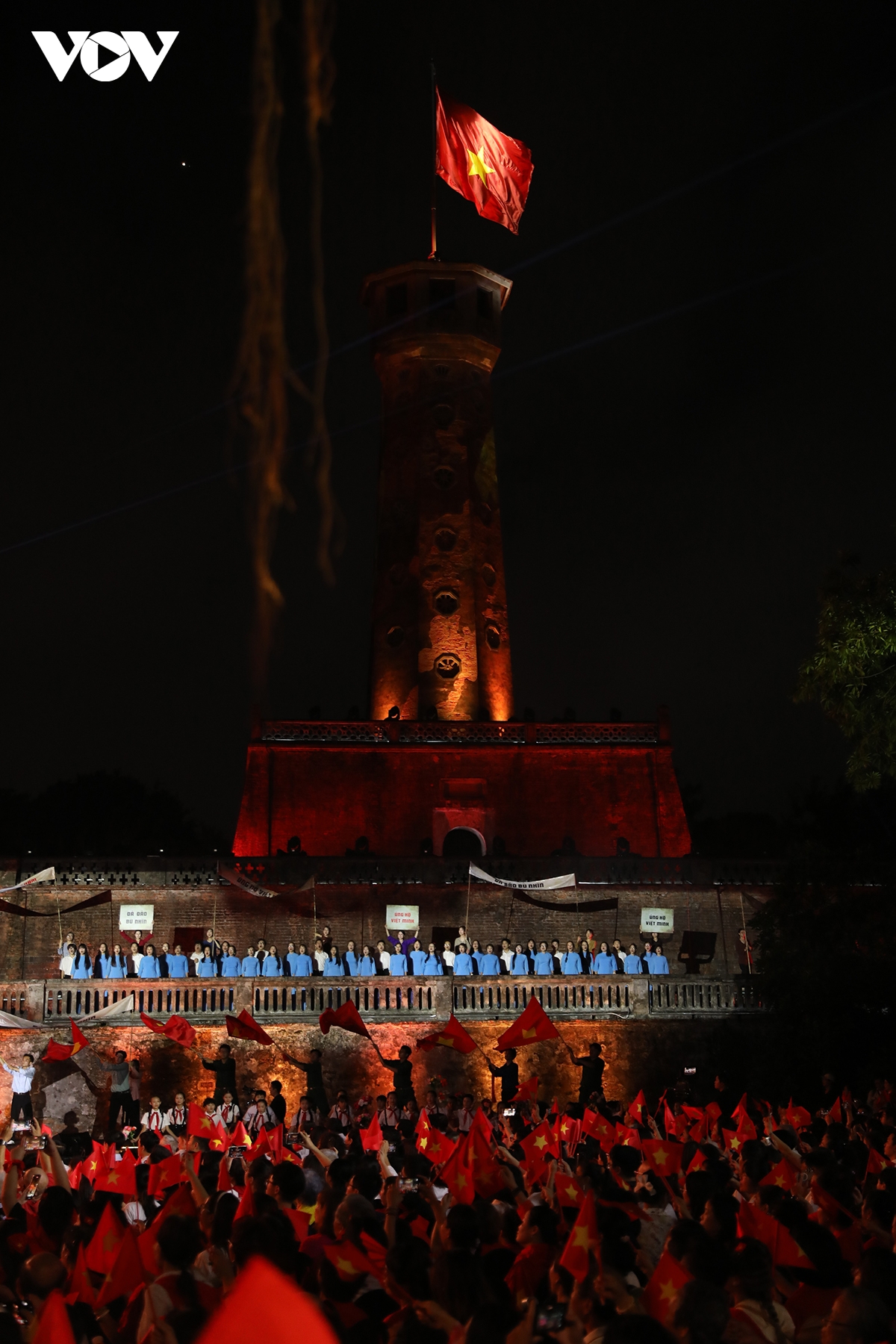 khan gia song lai khi the cach mang qua dem nghe thuat thoi co vang hinh anh 3