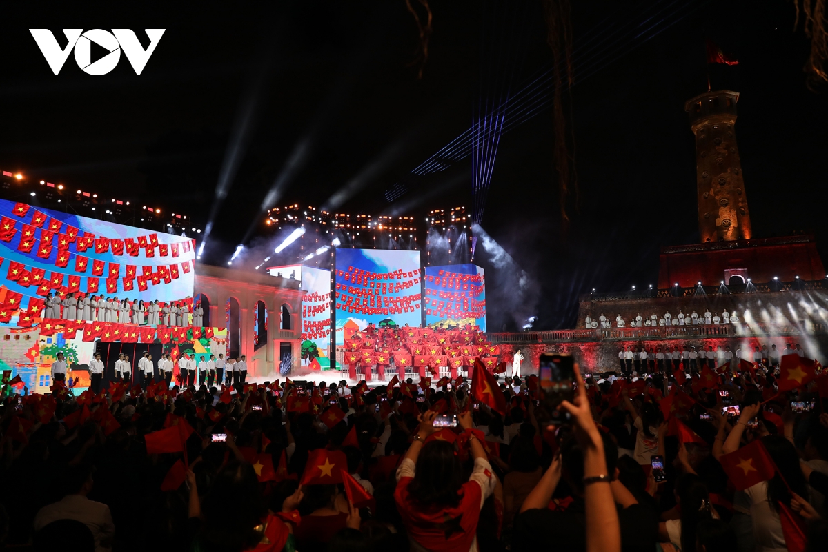 khan gia song lai khi the cach mang qua dem nghe thuat thoi co vang hinh anh 4