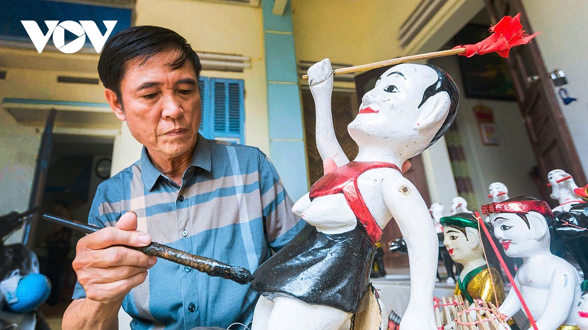 Doc dao nghe thuat mua roi nuoc co truyen lang rach hinh anh 3