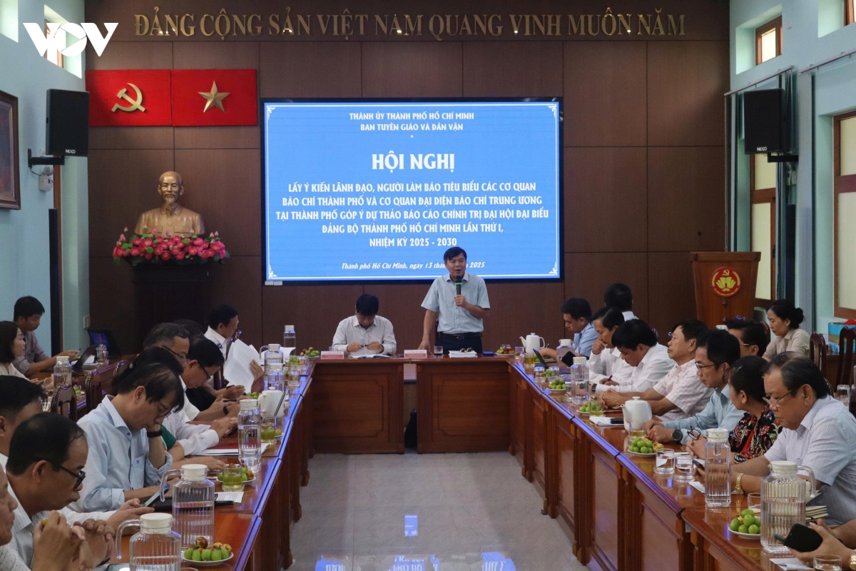  sieu do thi tp.hcm, can tu duy vuot tam, khong chi mo rong khong gian hinh anh 1
