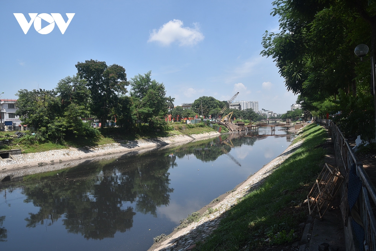 dong nuoc dac quanh bun den cua song to lich se duoc hoi sinh truoc ngay 2 9 hinh anh 1