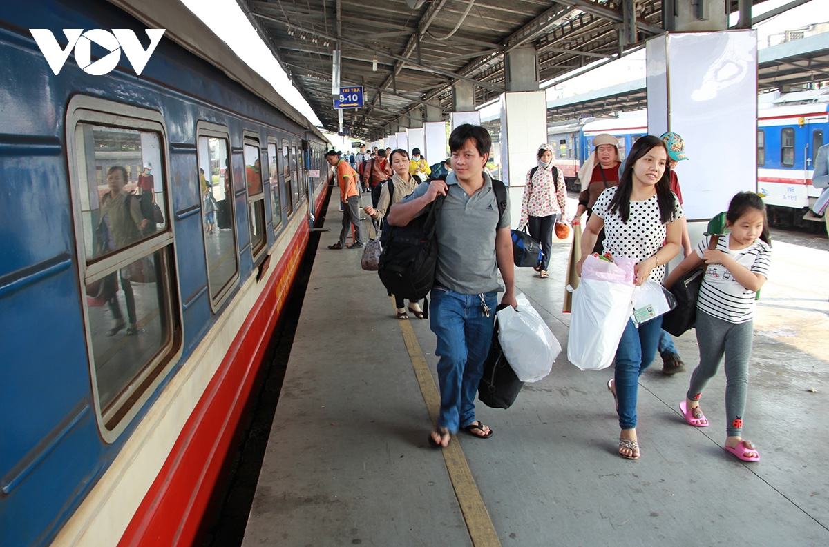 bo xay dung yeu cau chong khan ve, chong tang gia ve xe vo ly dip nghi le hinh anh 3