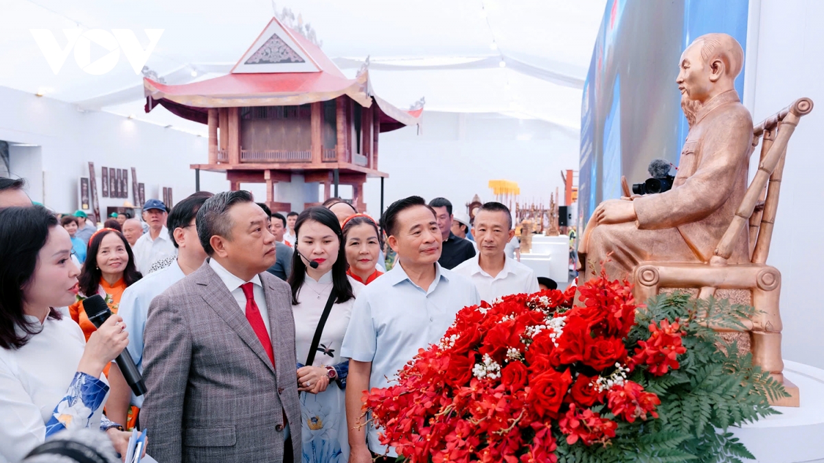 du khach thich thu trai nghiem khong gian truyen thong va sang tao ha noi 2025 hinh anh 1