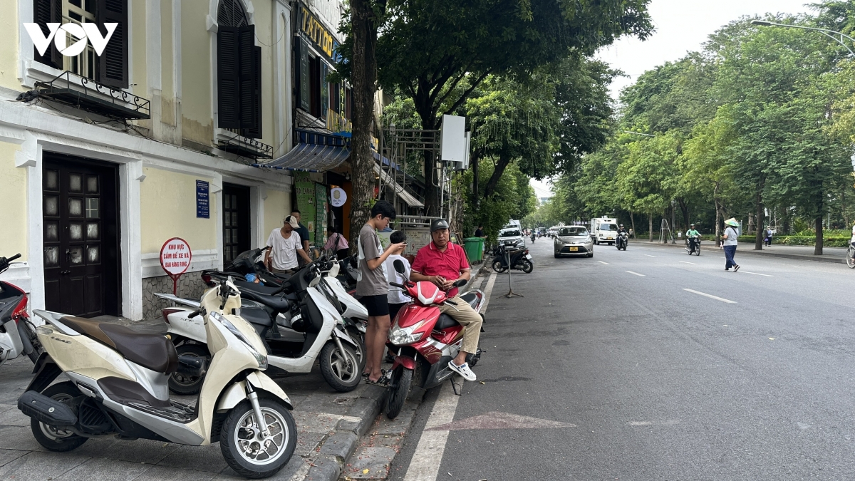 cac co quan ruc rich di doi tra mat bang mo rong khong gian phia dong ho hoan kiem hinh anh 13