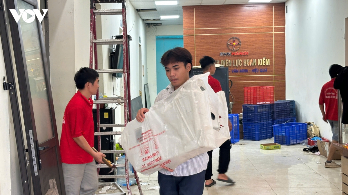 cac co quan ruc rich di doi tra mat bang mo rong khong gian phia dong ho hoan kiem hinh anh 12
