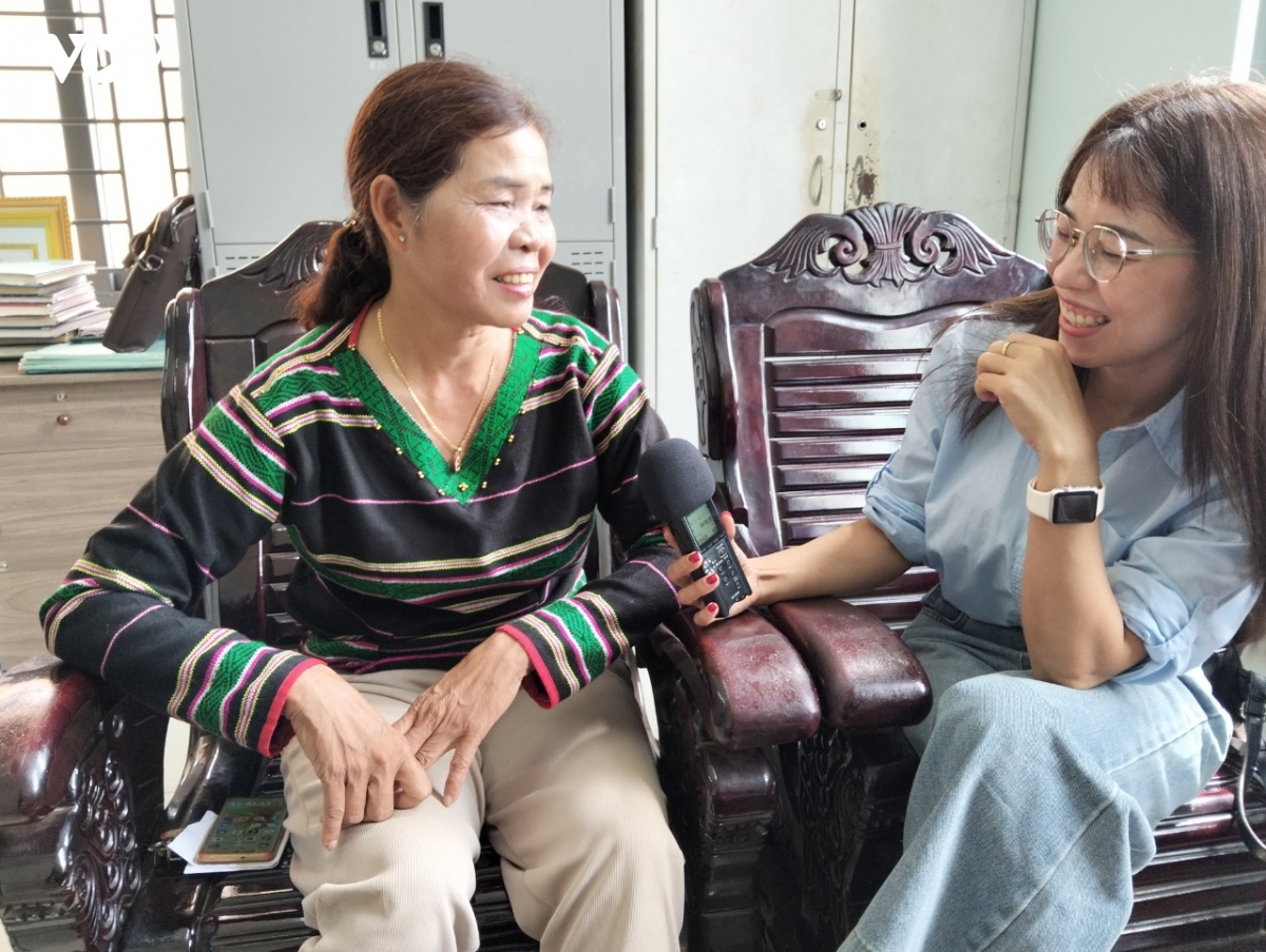 tu dien so tieng dan toc thieu so giu gin tieng me de thoi cong nghe hinh anh 2