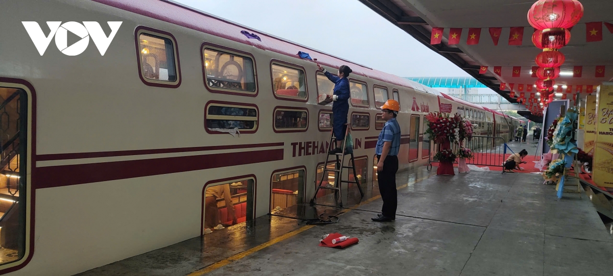 Tăng cường 51 chuyến tàu trên các tuyến trọng điểm dịp Quốc khánh 2/9