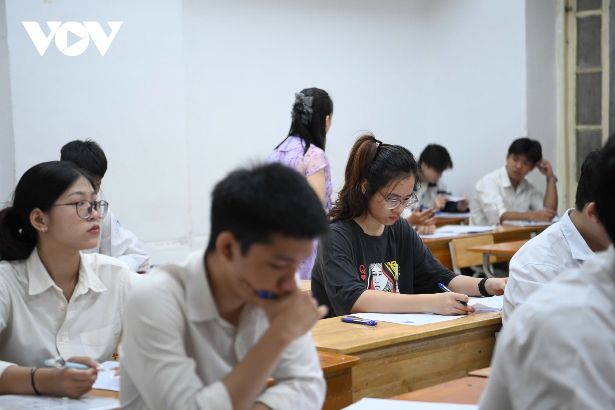 Đại học Bách khoa Hà Nội công bố điểm chuẩn, cao nhất là 29,39 điểm