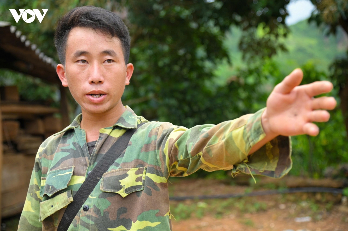 truong ban quyet doan di tan dan giua dem tranh tham hoa lu quet o Dien bien hinh anh 2