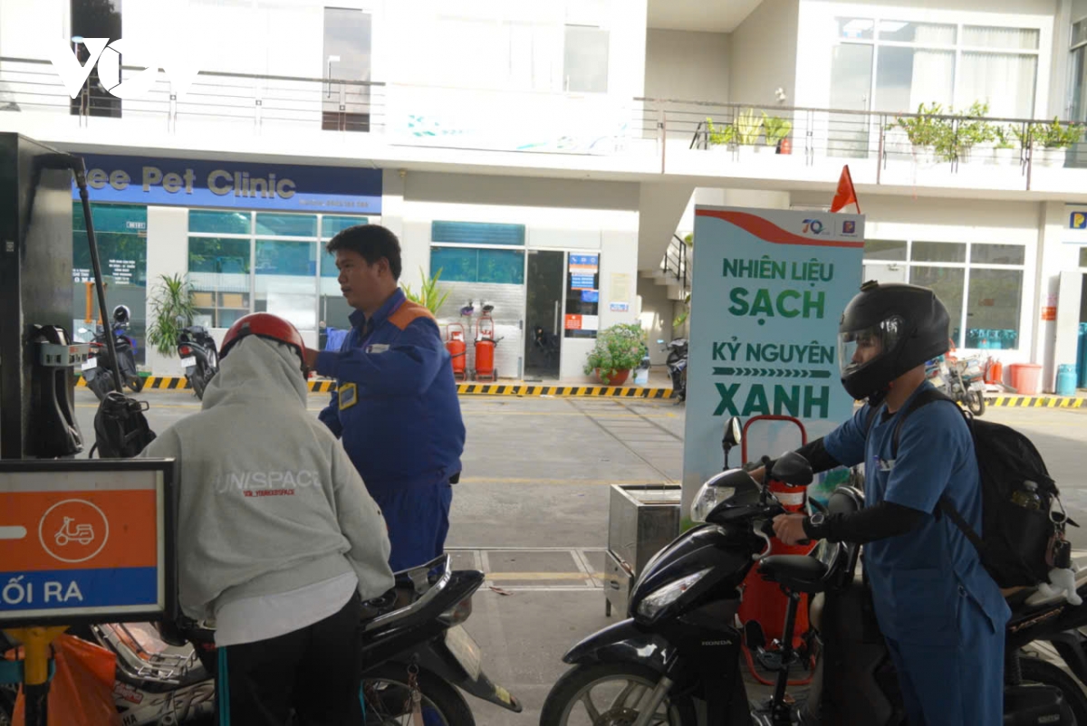 xang e10 sau 2 tuan mo ban nguoi ho hoi don nhan, nguoi ban khoan lo ngai hinh anh 1