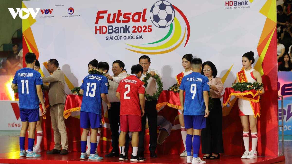 thai son bac vo dich giai futsal hdbank cup quoc gia 2025 hinh anh 13
