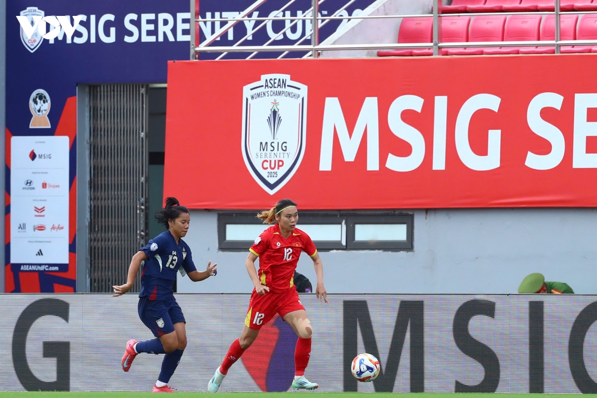 Dt nu viet nam ket thuc asean cup 2025 bang chien thang dam truoc Dt nu thai lan hinh anh 41