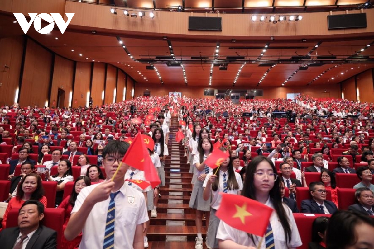 Nô nức ngày khai trường, khởi đầu năm học mới đầy kỳ vọng