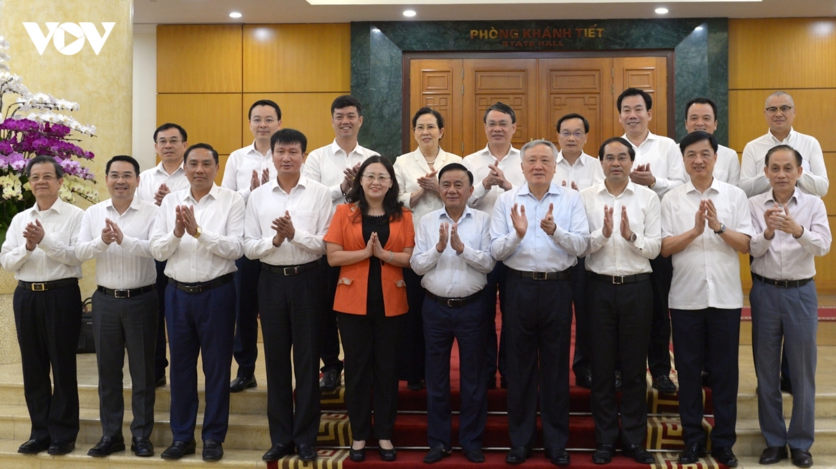 bo chinh tri cho y kien ve chuan bi Dai hoi Dang bo cac tinh ninh binh, Dak lak, lao cai hinh anh 5