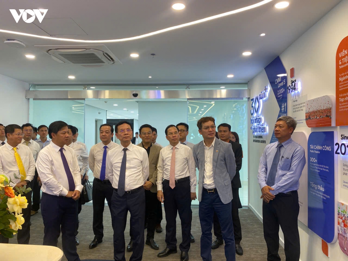  lom song va noi lo tren nong duoi lanh hinh anh 10