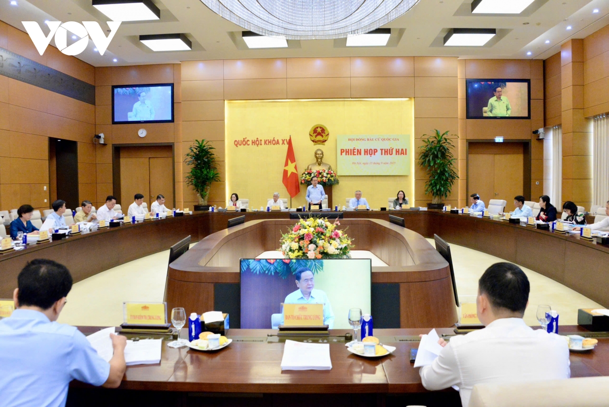 chủ tịch quốc hội trần thanh mẫn chủ trì họp hội đồng bầu cử quốc gia hình ảnh 1 chu tich quoc hoi tran thanh man chu tri hop hoi dong bau cu quoc gia hinh anh 1