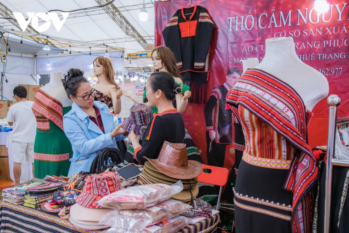 Nâng tầm sản phẩm vùng miền để hàng Việt chinh phục thị trường