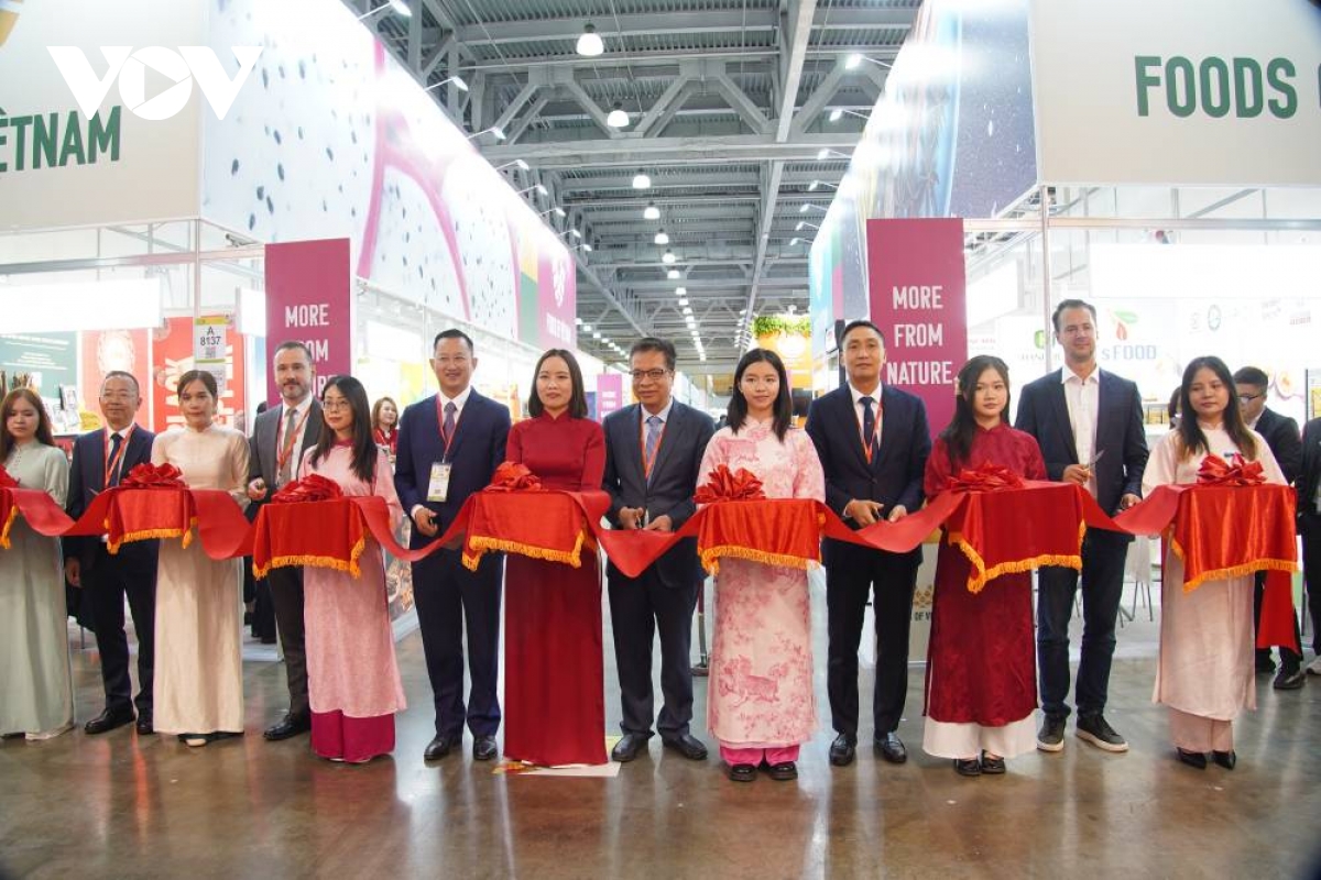 khai mac hoi cho quoc te ve thuc pham do uong worldfood moscow 2025 hinh anh 1