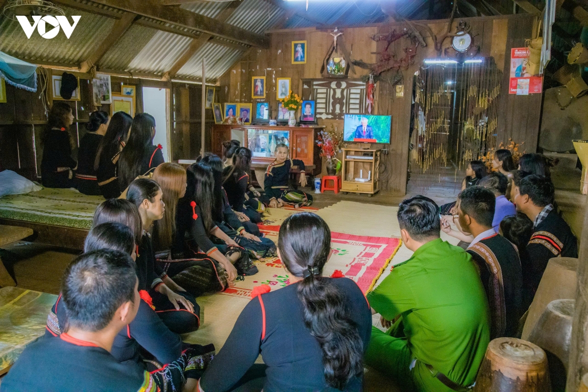 buon lang Dak lak ron rang tet Doc lap, chung niem tu hao cung ca nuoc hinh anh 2