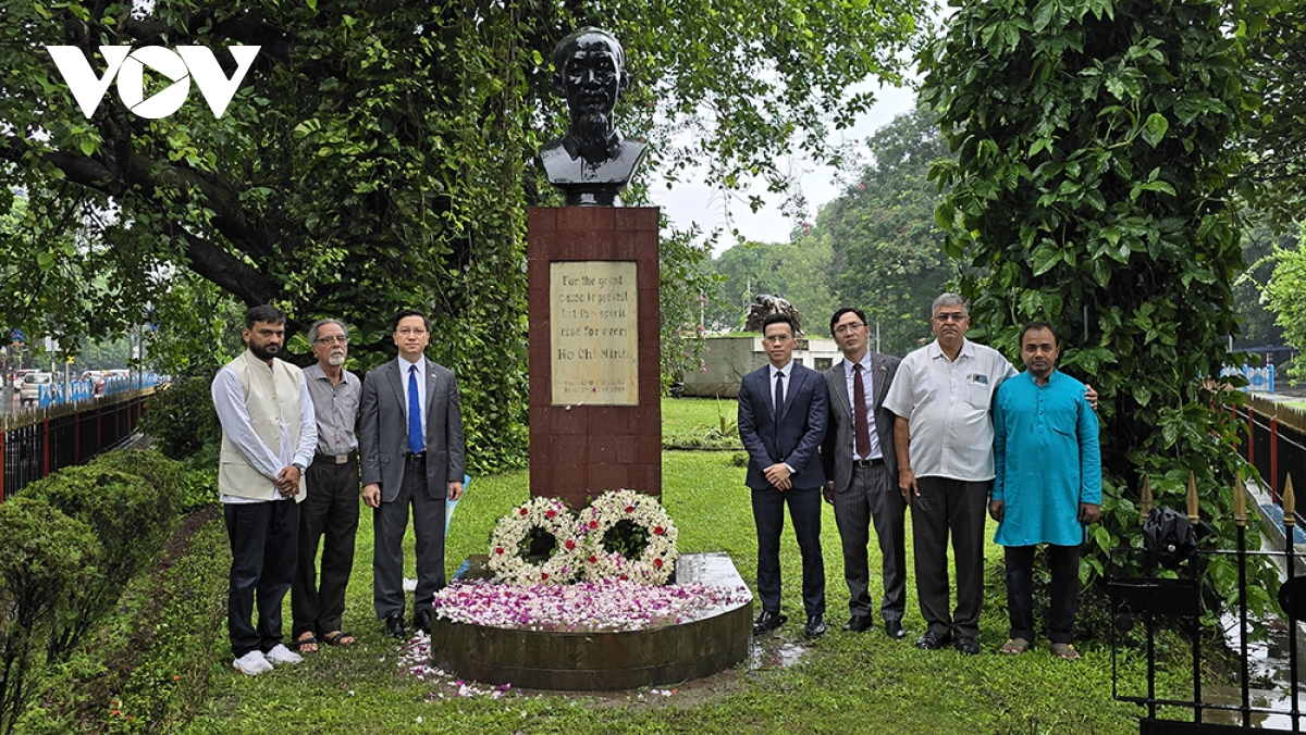 Việt Nam độc lập, phát triển thực sự đã truyền cảm hứng