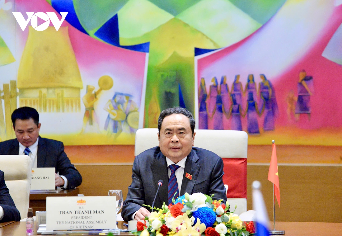 russian state duman chairman volodin warmly welcomed in hanoi on official visit picture 3
