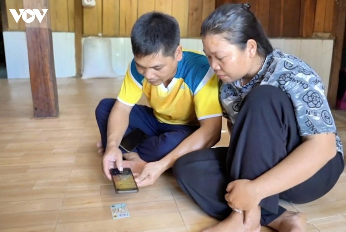  lom song va noi lo tren nong duoi lanh hinh anh 3