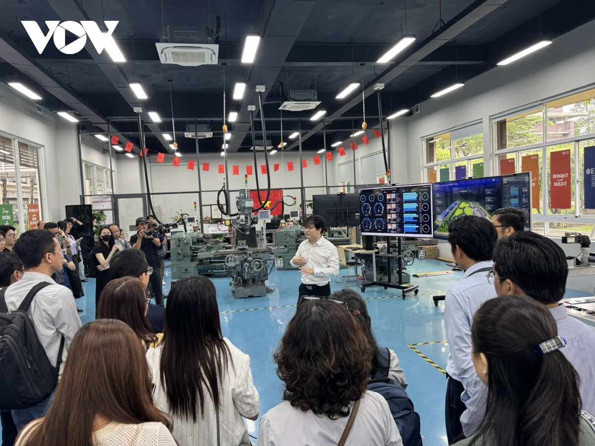 Doanh nghiệp tìm kiếm nhân lực và giải pháp kinh tế xanh