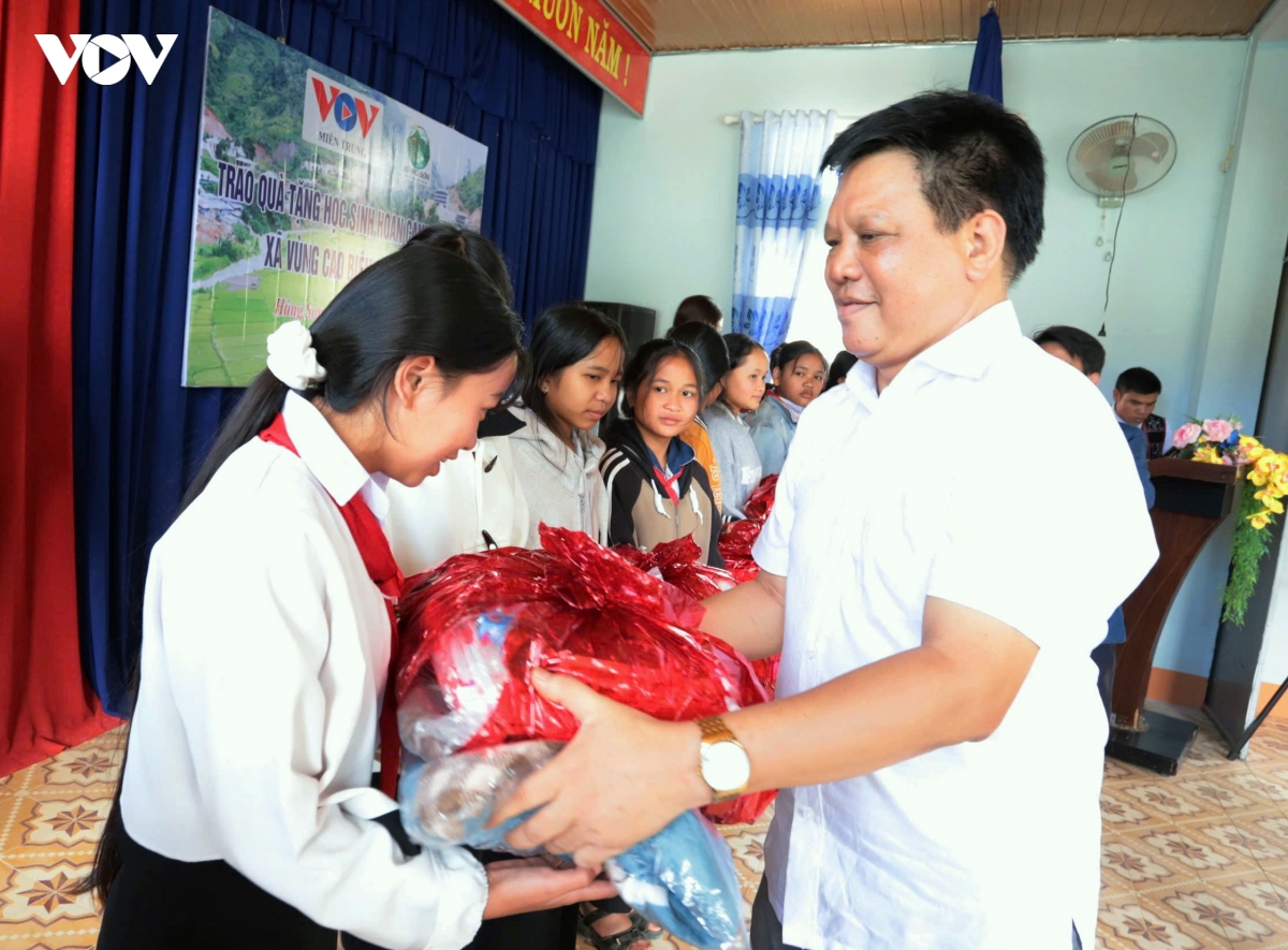 vov mien trung bin corporation lan toa nghia tinh, se chia trach nhiem hinh anh 11